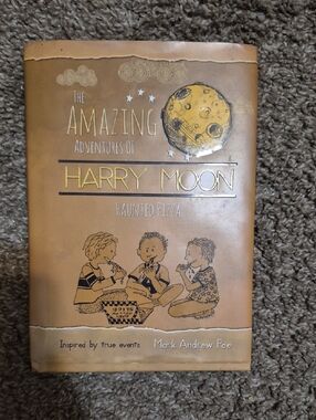 The Amazing Adventures of Harry Moon - Haunted Pizza (Gold/Brown)